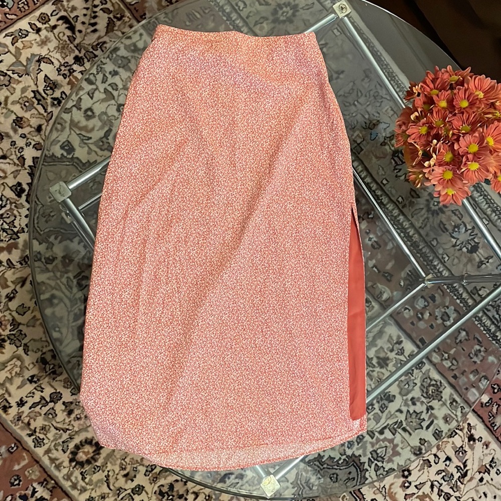NWOT Abercrombie and Fitch Floral Midi Skirt